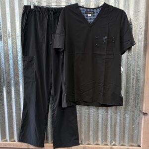 Koi Men’s Scrub Set-Black-Medium Top/Pant